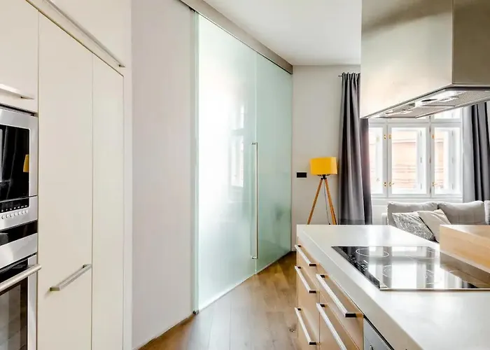 Days - One-bedroom With Workspace And Imac In Vinohrady Apartmán Praha