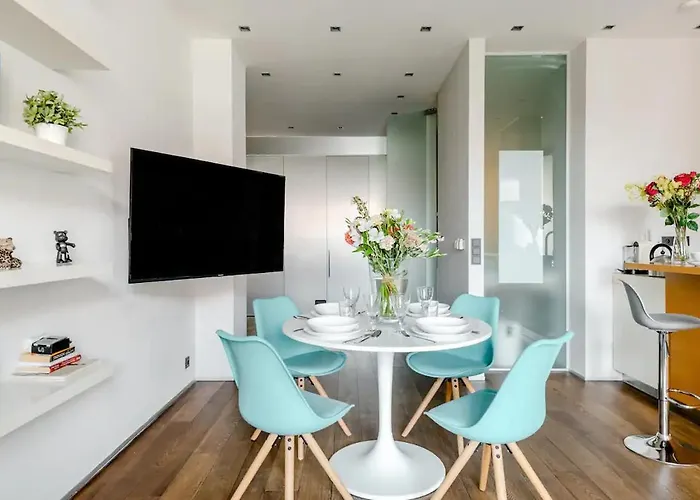 Days - One-bedroom With Workspace And Imac In Vinohrady Apartmán